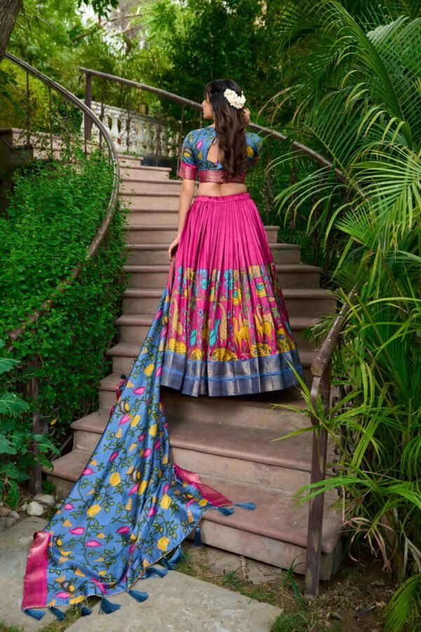 1222PNKBACK.jpg Captivating Pink Kalamkari Ensemble South Indian Elegance