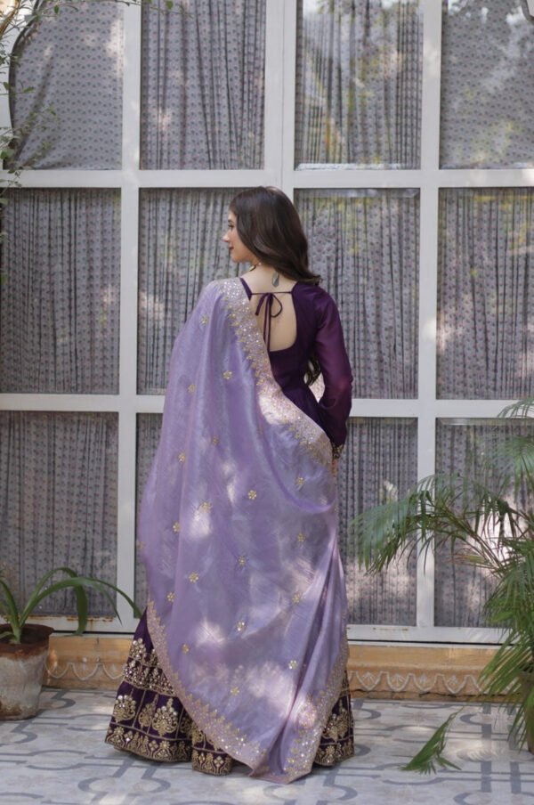 KA-1143_2.jpg Purple Wedding Wear Gown