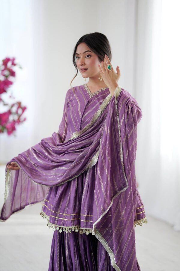 SRK-5300_1_41d8f63c-5ae0-4805-af61-6fa9b11046b7.jpg Lilac Mal Chanderi Sharara Set