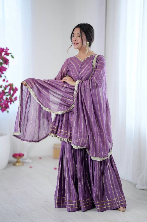 SRK-5300_4_d81c0fcb-82a4-469e-9fc2-4a6c69ca75b6.jpg Lilac Mal Chanderi Sharara Set