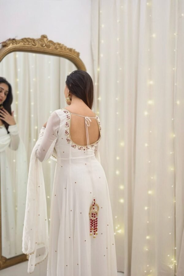 panjwaniwhite_4.jpg Gorgeous Apsara White Anarkali Suit Set